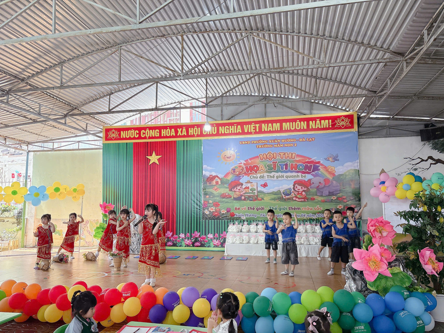 TRƯỜNG MẦM NON 2 TỔ CHỨC HỘI THI “HỌA SĨ TÍ HON” – CHỦ ĐỀ “THẾ GIỚI QUANH BÉ”